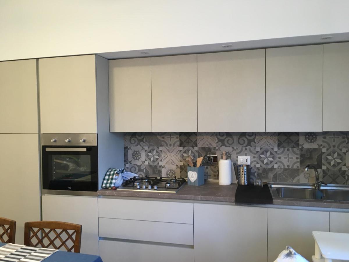 Brezza Marina Apartment Roma Exterior foto