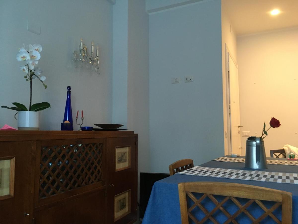 Brezza Marina Apartment Roma Exterior foto