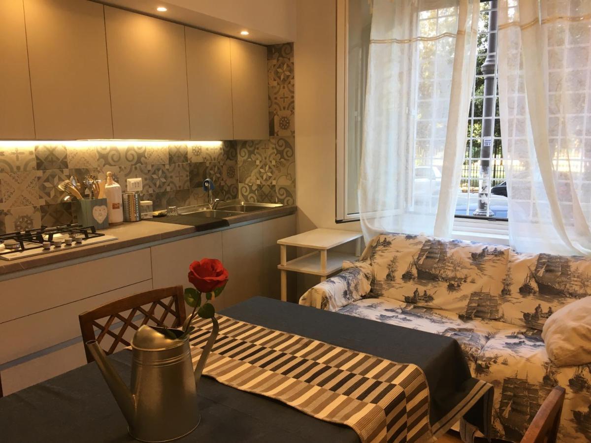 Brezza Marina Apartment Roma Exterior foto