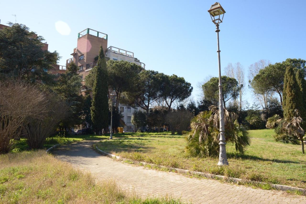 Brezza Marina Apartment Roma Exterior foto