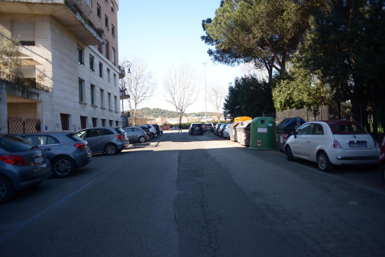 Brezza Marina Apartment Roma Exterior foto