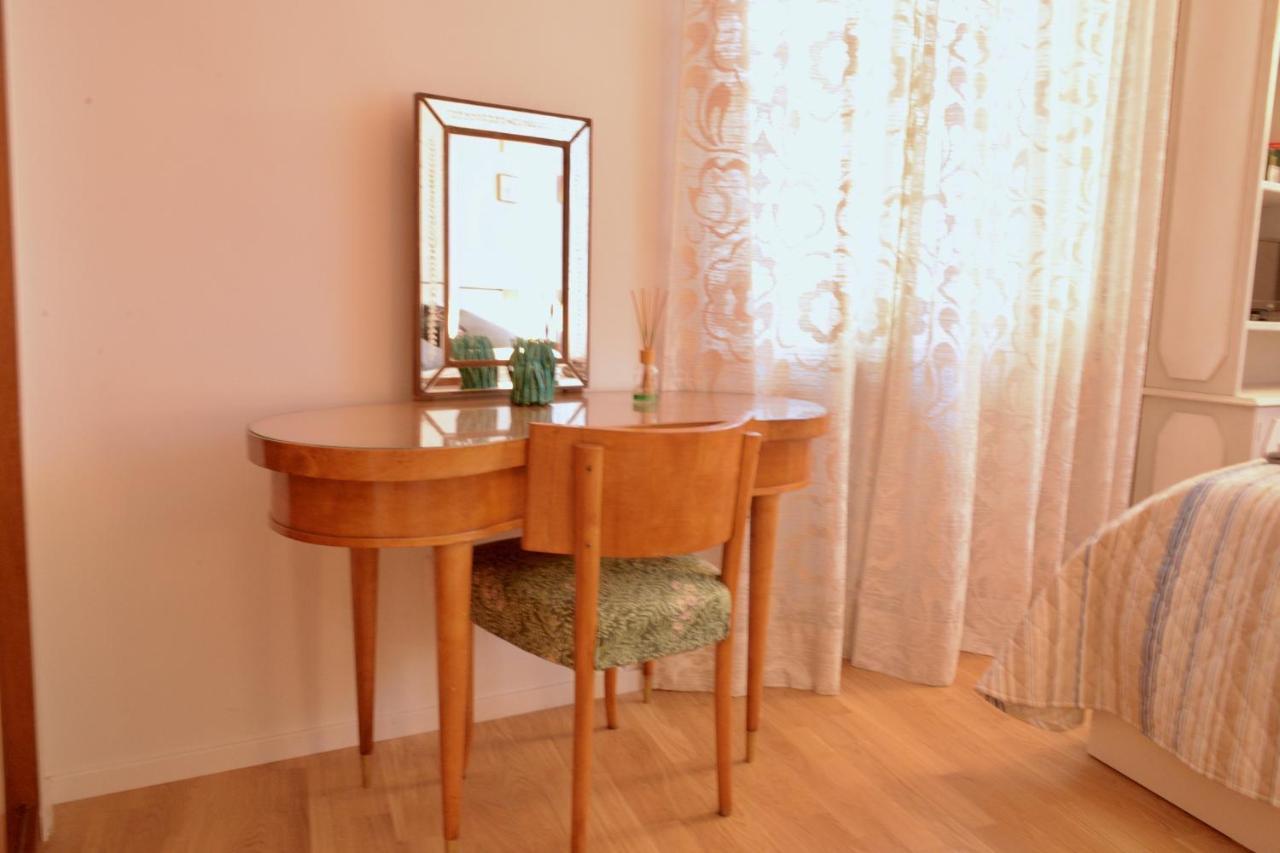 Brezza Marina Apartment Roma Exterior foto